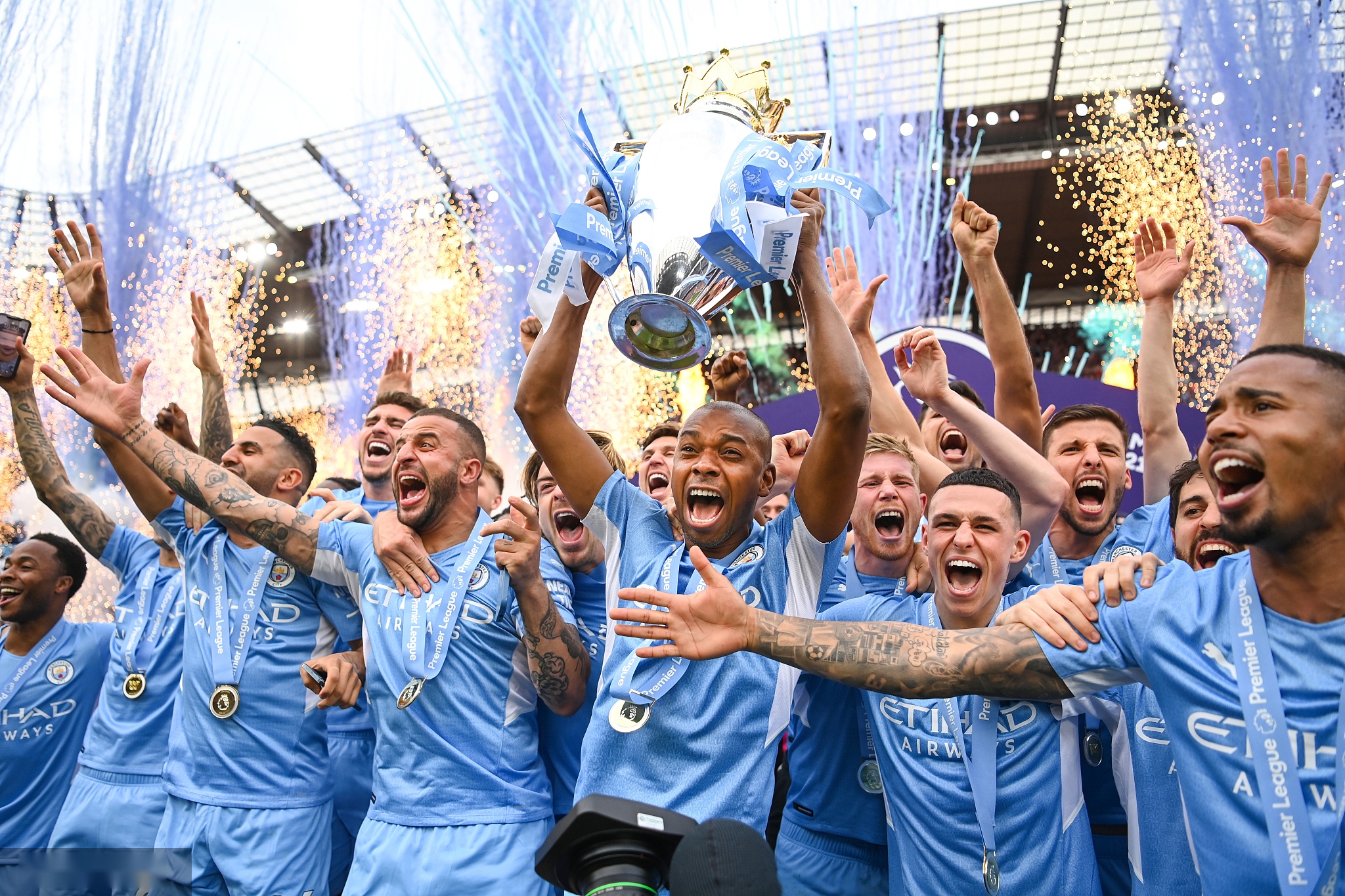 带来一个更 带来一个更