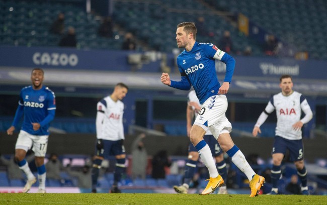 式以保持联 式以保持联